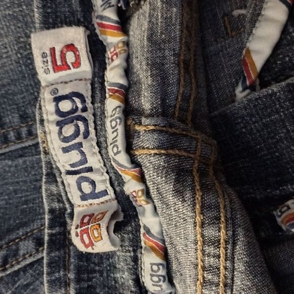 💕PLUGG Blue Stretch Denim Shorts Junior Size 5. - Picture 4 of 6